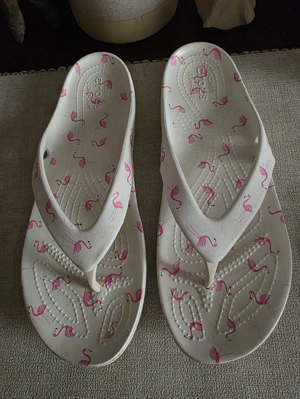 CROCS White Kaydee II Pink Flamingo Flip Flop Sandals